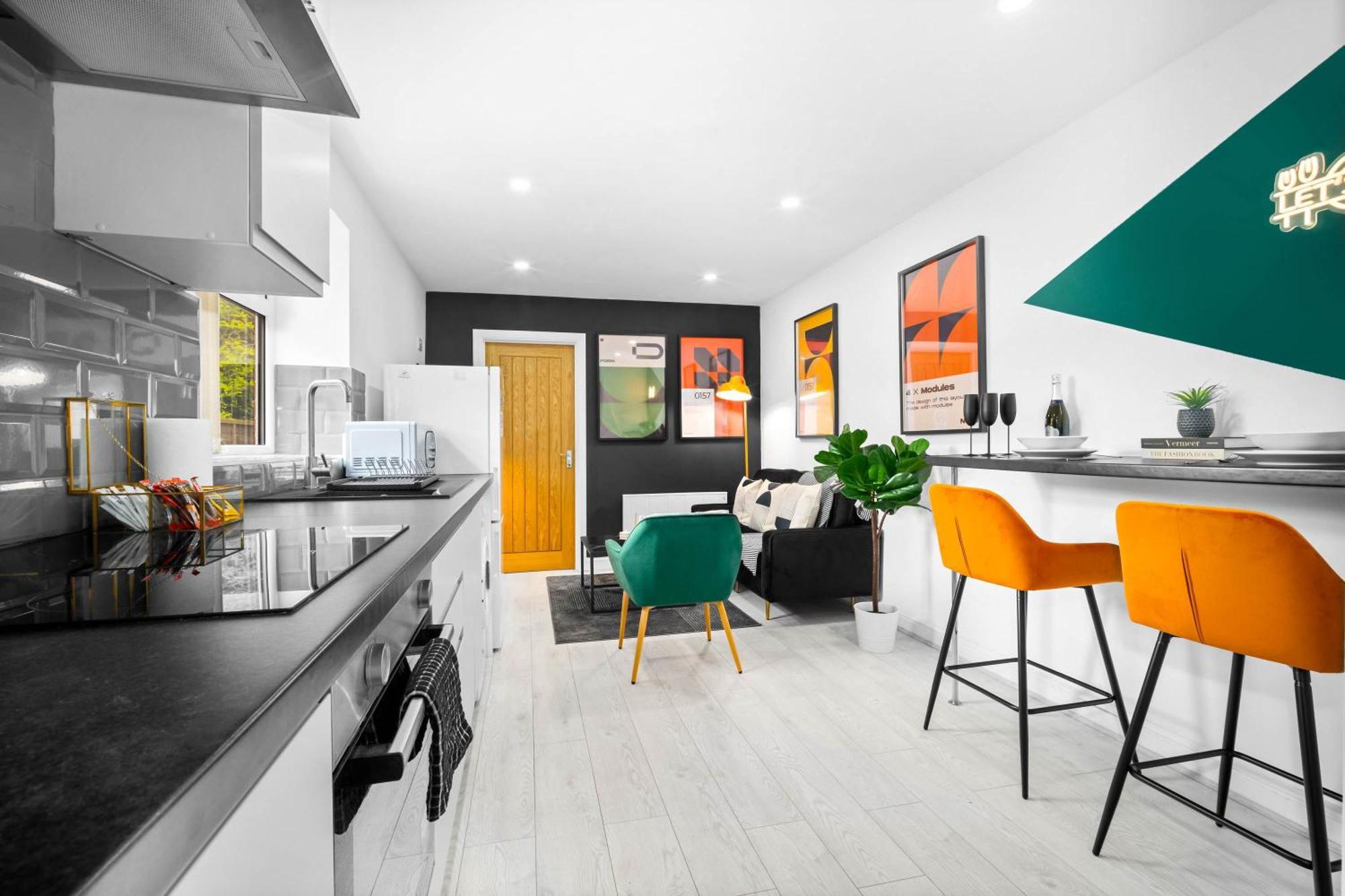 Luxury 3 Bedroom Apartment - Terrace - Near City Centre - Wifi - Smart Tv 1Mr 伯明翰 外观 照片